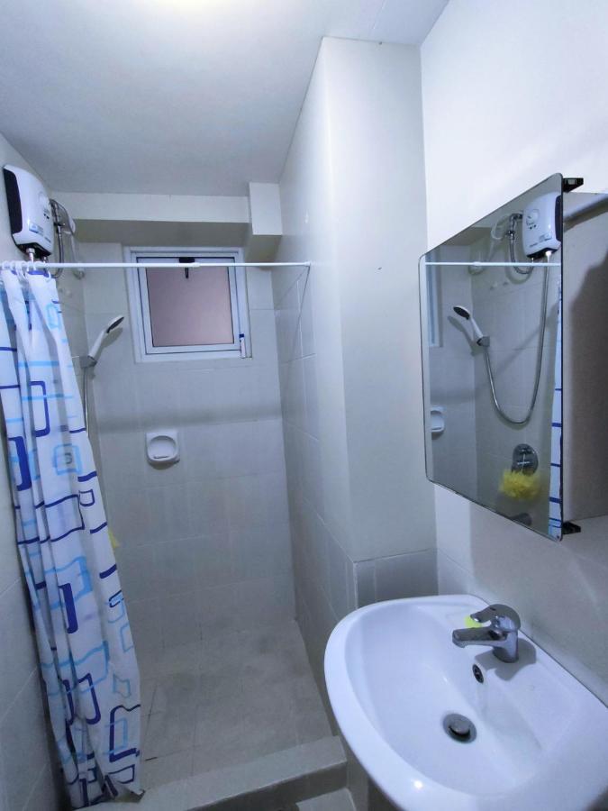 Condo Манила Екстериор снимка